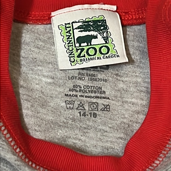 NWOT | Kidtees | Cincinnati zoo Tee | Size 14-16 - Picture 3 of 3